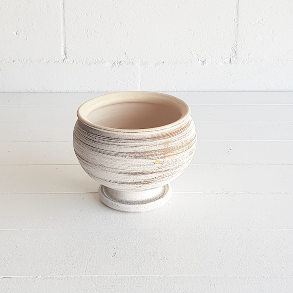 Terracotta Pedestal Pot - Ivory Whitewash